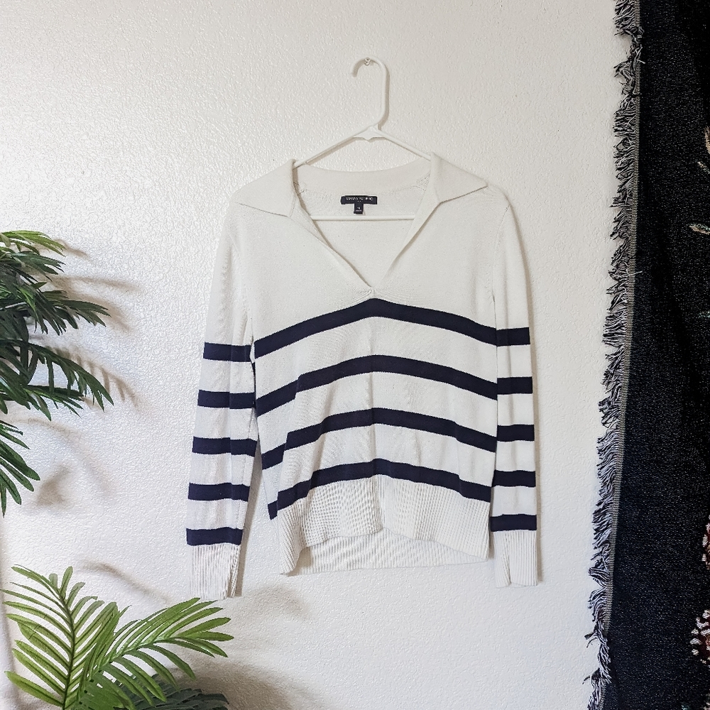 Banana Republic Old Money Aesthetic Knit Collared Sweater